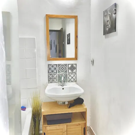 Centre Διαμέρισμα *